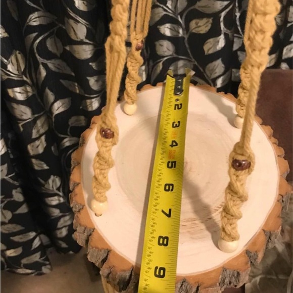 Macrame hanging shelf - Picture 2 of 3